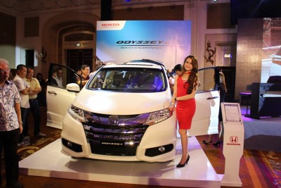 Trải nghiệm đẳng cấp cùng Honda Accord 2016 và Honda Odyssey mới!